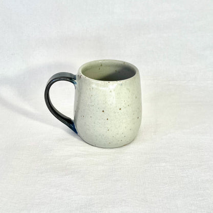 Black-handled mug